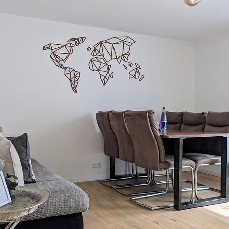 Moderne Gemuetliche Ferienwohnung In FDH Esterno foto