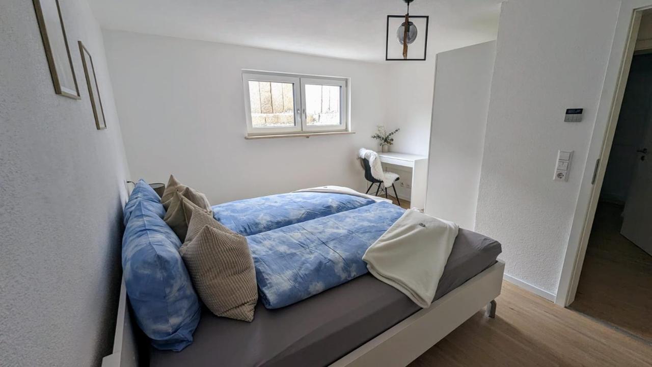 Moderne Gemuetliche Ferienwohnung In FDH Esterno foto